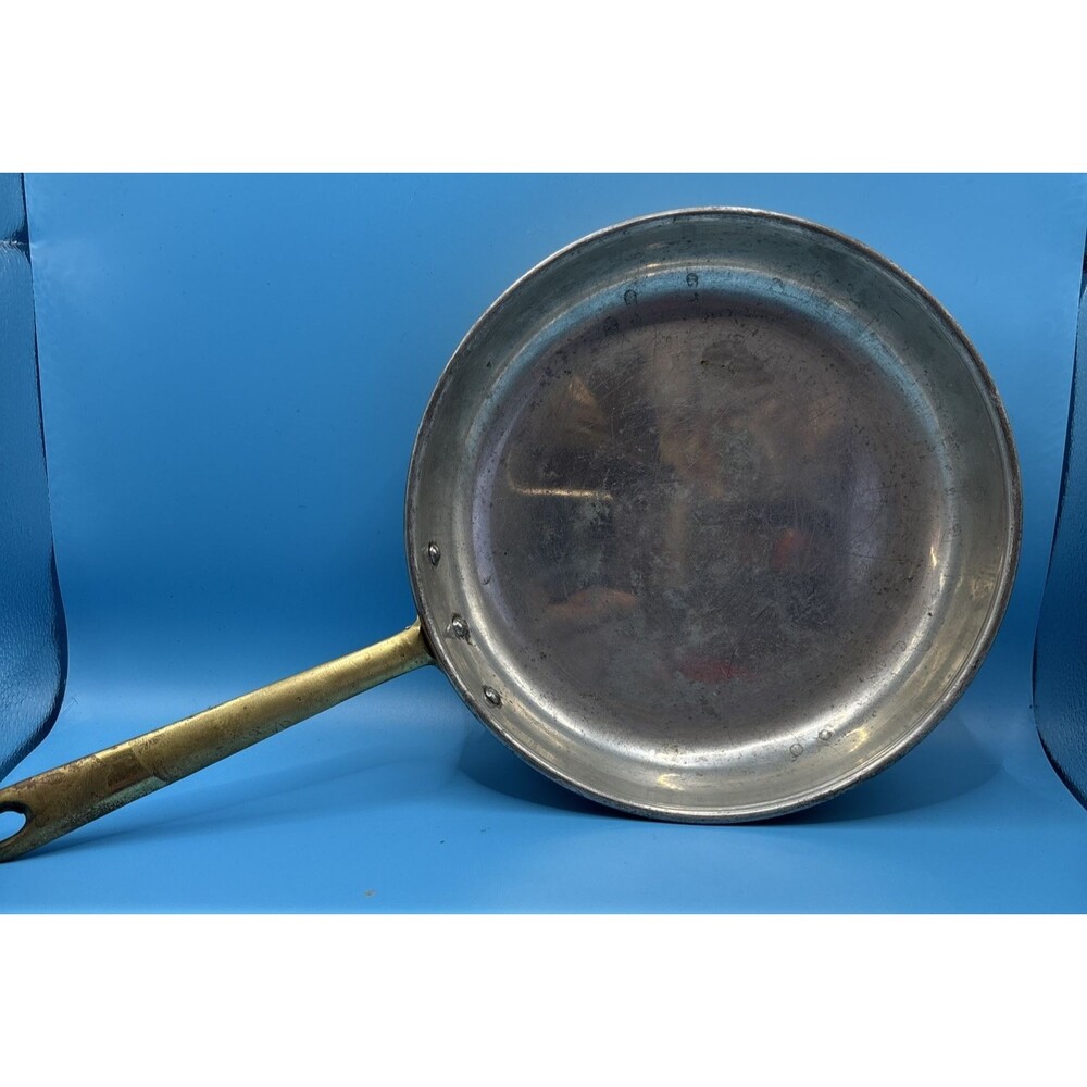 Vintage Copral 8 1/4 “ Copper Skillet Brass Handle Made in Portugal